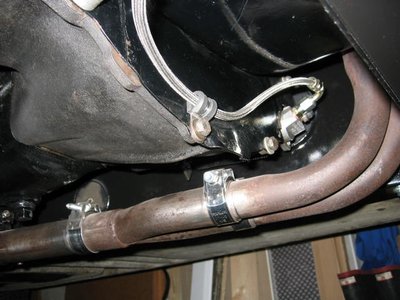 clutch-pipe-routing-003.jpg and 