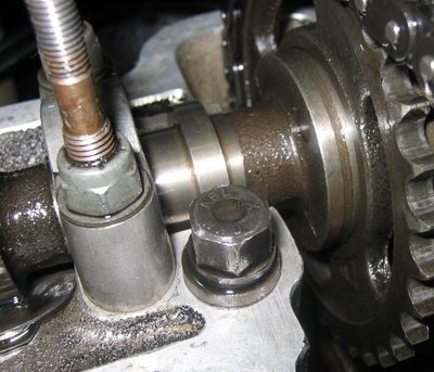 valve-gear-002a.jpg and 