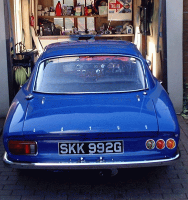 different-tail-light.gif and 