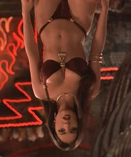 salma_hayek_dusk_til_dawn.jpg