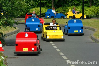 1002_01_17---The-Driving-School--Legoland--Windsor_web.jpg and 