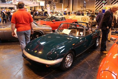 ClassicCarShow_NEC2012_035sm.jpg and 