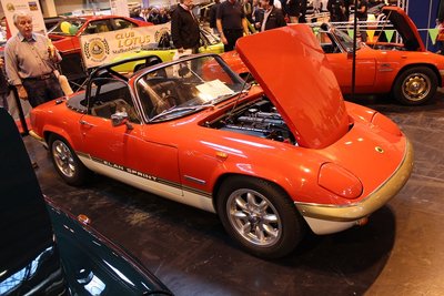 ClassicCarShow_NEC2012_044sm.jpg and 