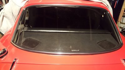 rear-windscreen.jpg and 